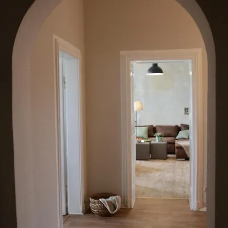 Apartment Rossplatz - 3-zimmer Im Zentrum *